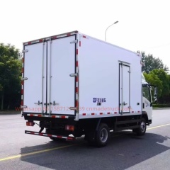 SINOTRUK Captain T5 Refrigerated Truck   wheelbase3360mm    payload1155kg  tire specification750R16LT 12PR 