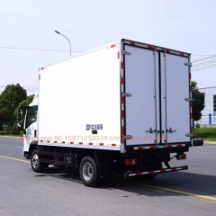 SINOTRUK Captain T5 Refrigerated Truck   wheelbase3360mm    payload1155kg  tire specification750R16LT 12PR 