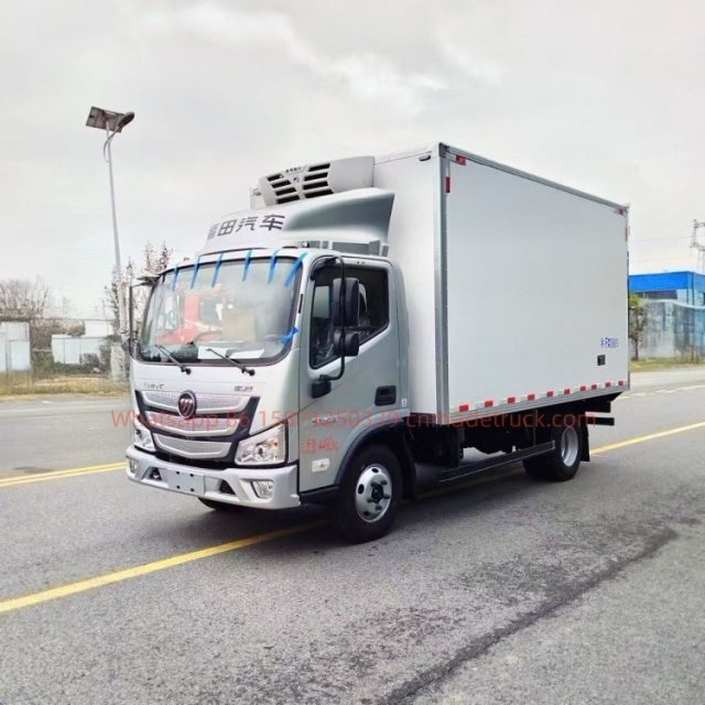 4.2m Class VI Foton Aumark S1 Refrigerated Truck, 158hp Max Speed: 105 km/h Payload Capacity: 1100 kg