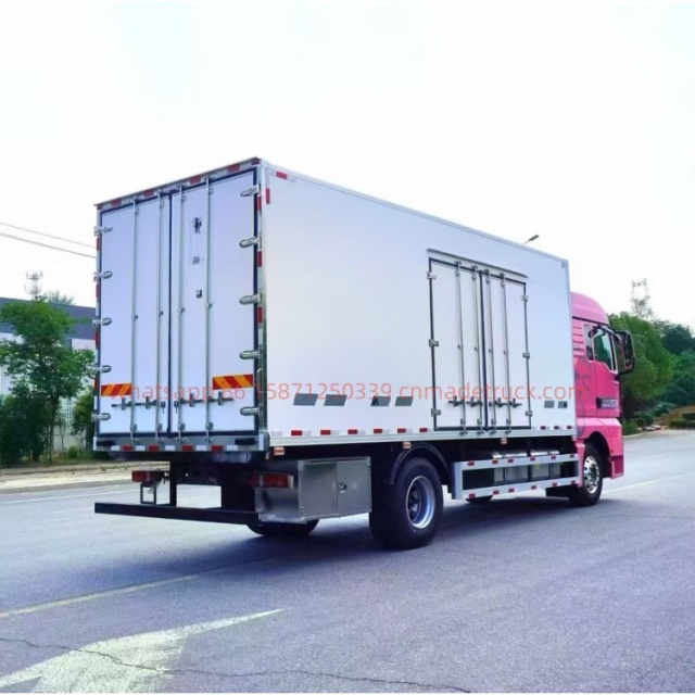 SINOTRUK SITRAK Refrigerated Truck (Pink) engine horsepower345hp emission standard Euro 6 maximum speed89Km/h