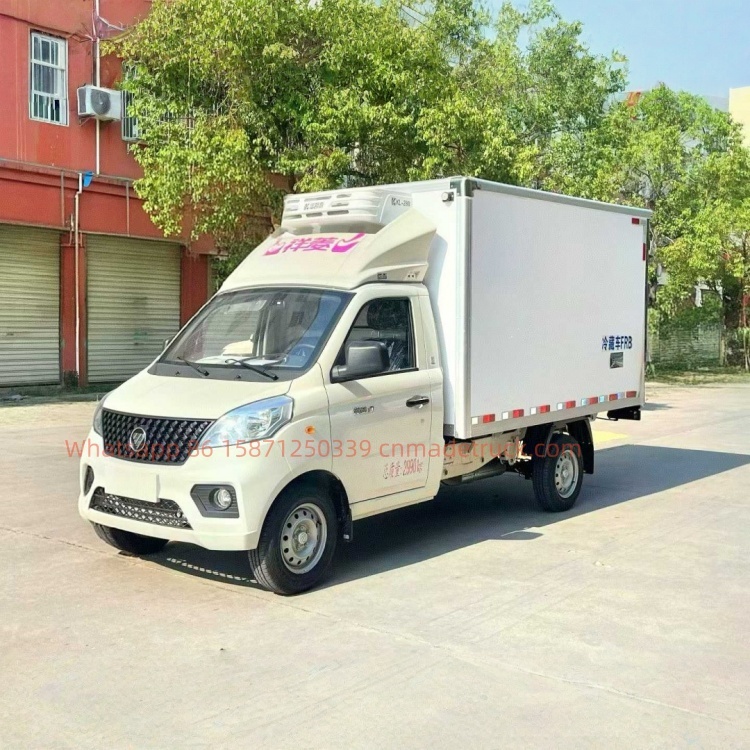 Foton Xiangling V1 4×2 cold chain refrigerated truck, 1.6L displacement, 98 horsepower, maximum speed limit 105km/h