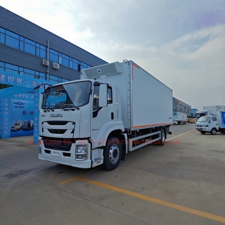 Isuzu 98HP Cold Chain Refrigerated Truck Mobile ice cream truck
