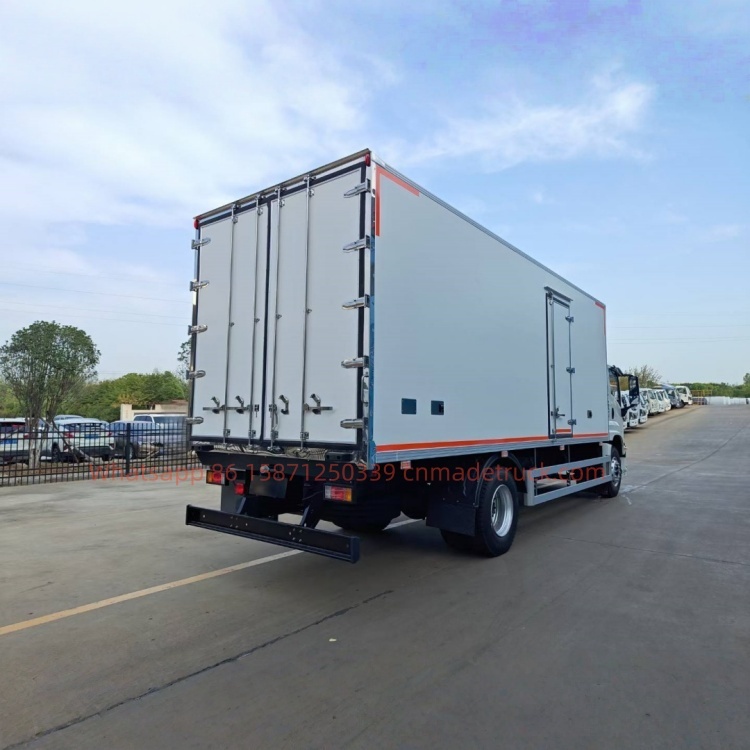 Isuzu 98HP Cold Chain Refrigerated Truck Mobile ice cream truck