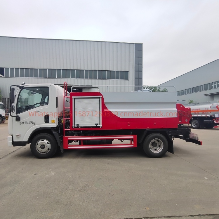 LZ Motor high-pressure cleaning truck, Yuchai 140 horsepower, 3360mm wheelbase