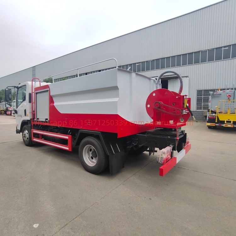 LZ Motor high-pressure cleaning truck, Yuchai 140 horsepower, 3360mm wheelbase