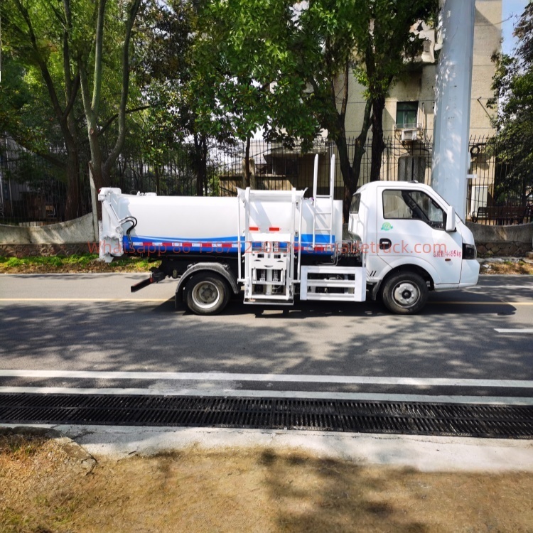 DFL Tuyi 5000-liter kitchen waste truck powered by a Quanchai 95-horsepower engine with a 3000mm  wheelbase