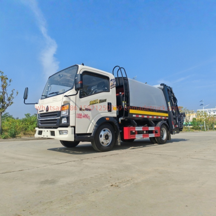 Sinotruk Howo underground garage compressed garbage truck,, Weichai 140 horsepower, wheelbase of 2800mm