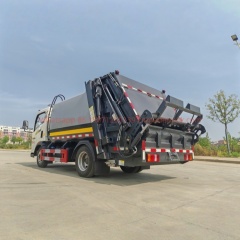 重汽豪沃地库压缩垃圾车6000升潍柴140马力2800毫米轴距