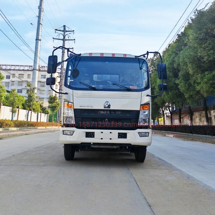 Sinotruk Howo compressed garbage truck, Weichai engine with 150 horsepower, wheelbase of 3280mm