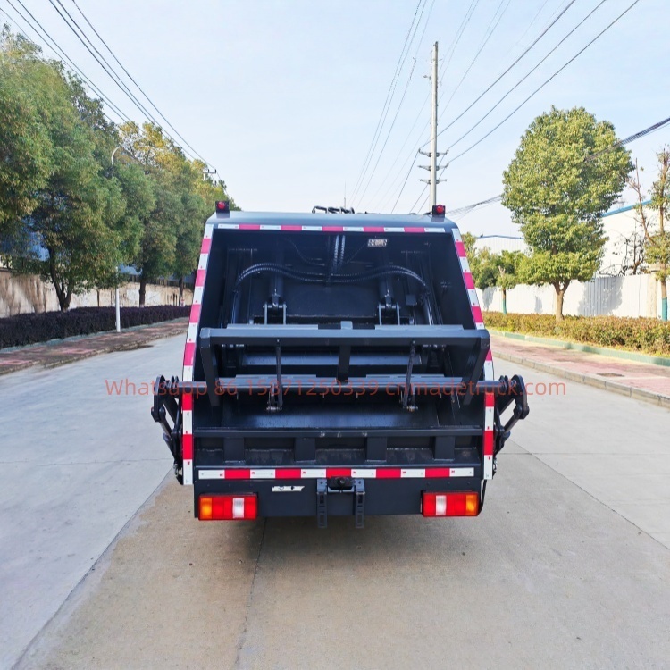 Sinotruk Howo compressed garbage truck, Weichai engine with 150 horsepower, wheelbase of 3280mm