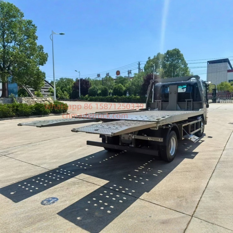 Isuzu Black Warrior Wrecker Truck One-to-two flatbed wrecker