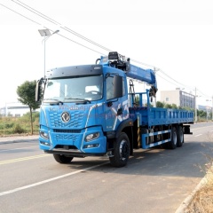 东风畅行X3后八轮长兴吊机卡车3900毫米轴距