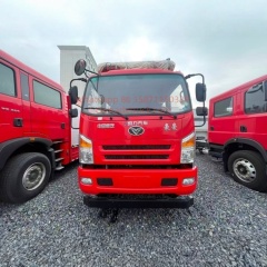 重汽4方水罐消防卡车