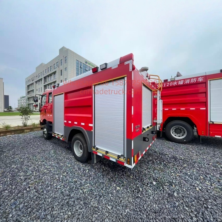 Sinotruk 4-cubic-meter  water tank fire truck 3800 wheelbase