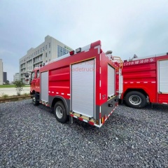 重汽4方水罐消防卡车