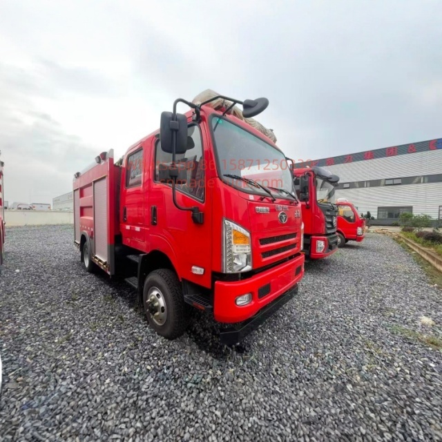 重汽4方水罐消防卡车