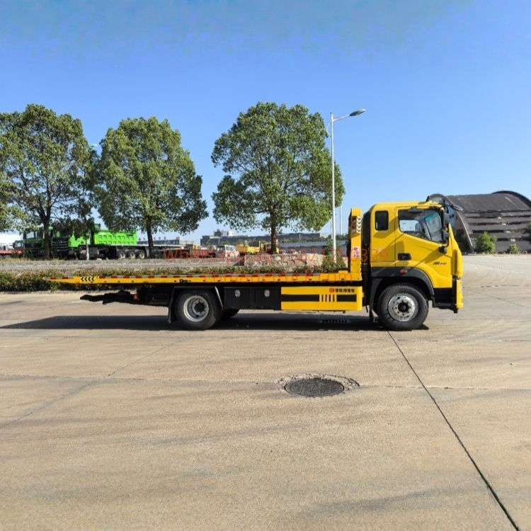 Foton Auhang R Series Single-axle Flatbed Wrecker Urban road rescue and one-to-two towing of accident vehicles on expressways