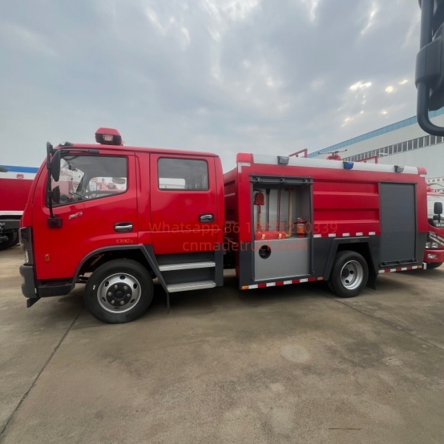 DFL Furika 5000L Water Tank / Foam Fire Truck