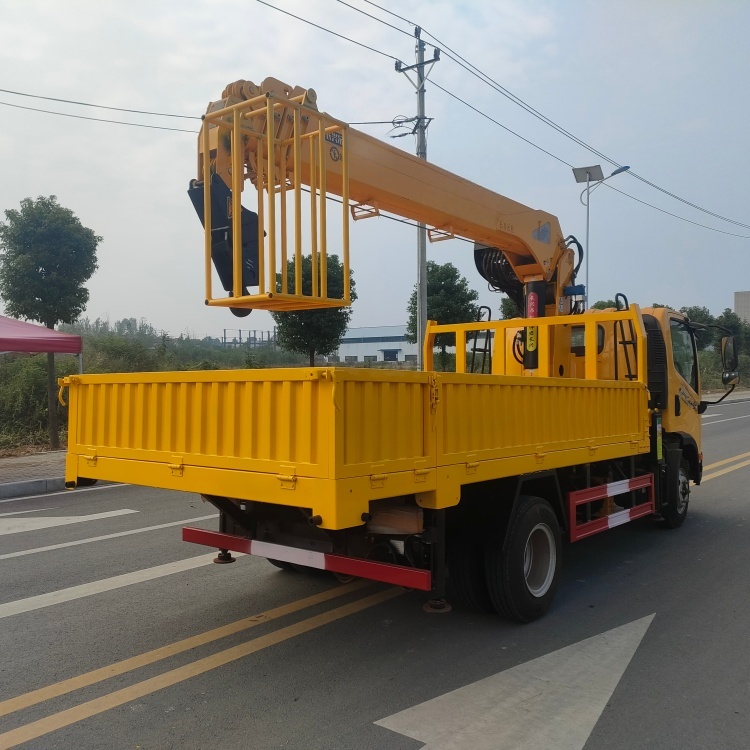 FAW truck-mounted crane transport truck, truck-mounted crane truck, straight arm crane, flatbed truck-mounted crane truck