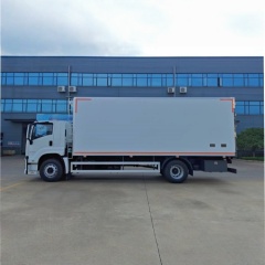 Isuzu Giant Coffee Refrigerated Cold Chain Logistics Transport Truck, Frozen Van Truck, Mobile Large Refrigerator