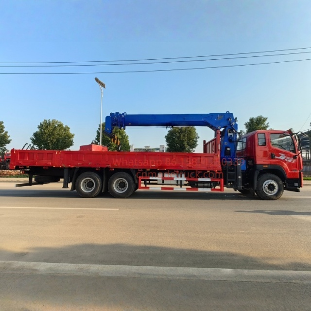 Liberate the super strong lifting capacity full-extended arm truck-mounted crane