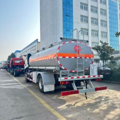 Dongfeng Tianjin 15-cubic-meter oil tank truck Diesel transport truck