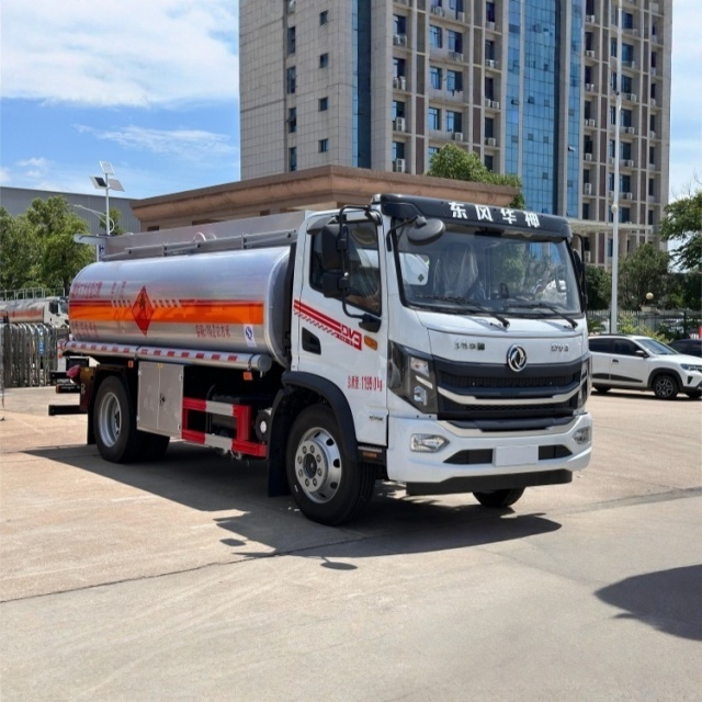 Dongfeng 10.2 cubic meter refueling tank truck
