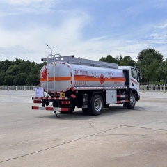 Dongfeng 10.2 cubic meter refueling tank truck