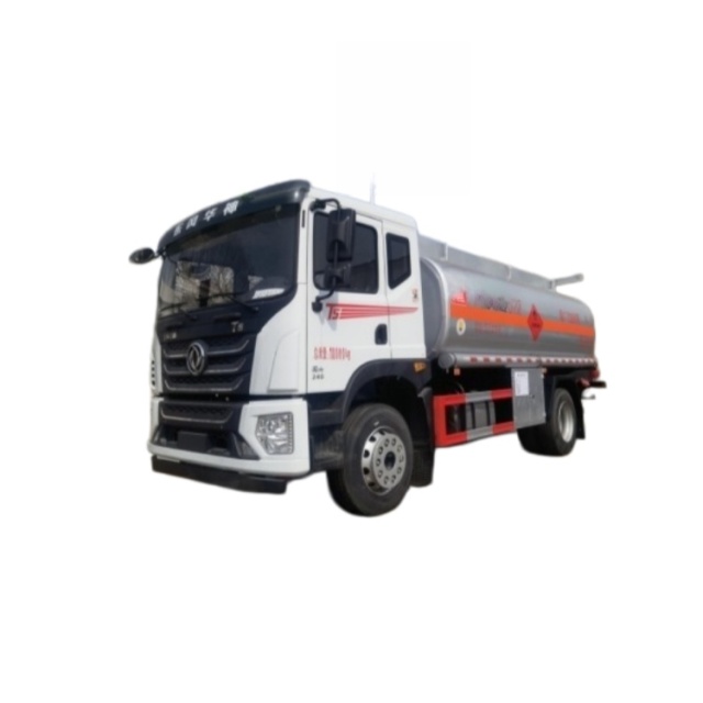 Dongfeng T5 15.5 cubic meter oil tank truck