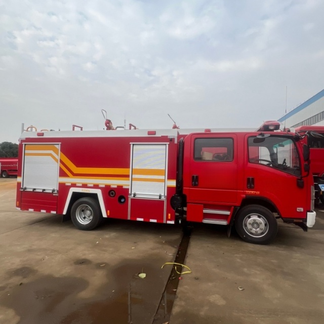 五十铃消防卡车