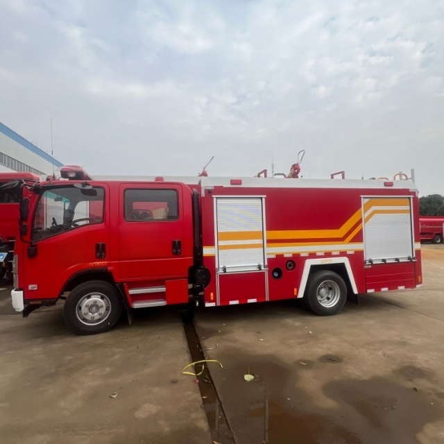 五十铃消防卡车