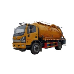 重汽豪沃清洗吸污卡车潍柴190马力4000mm轴距