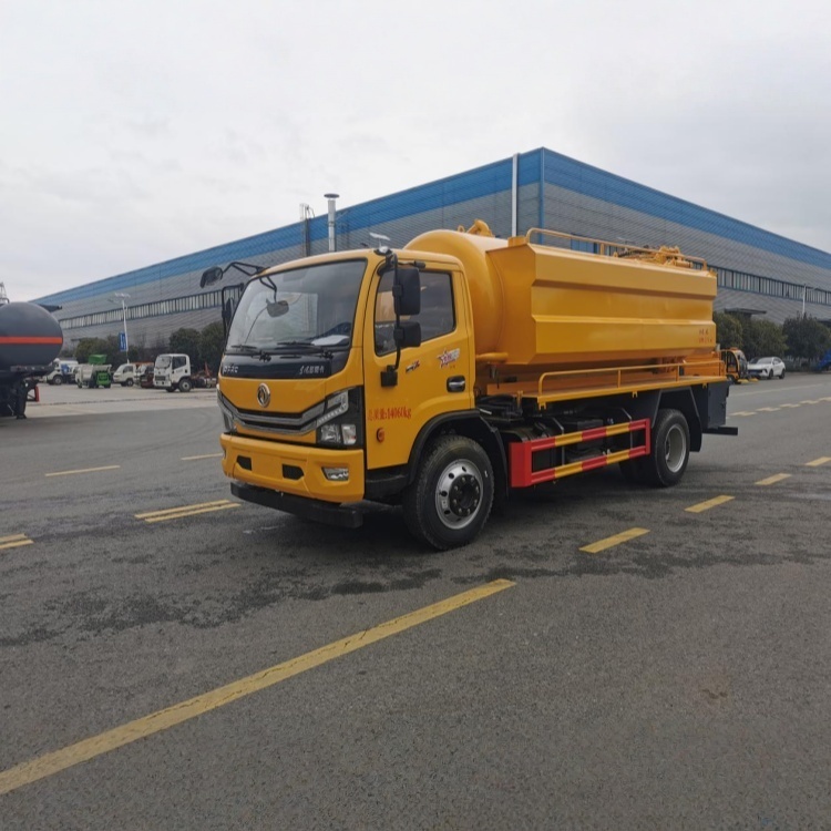 DFL Duolika sewage suction truck, Yuchai 165 horsepower, 3800mm wheelbase