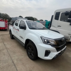 庆铃五十铃皮卡扫雪卡车3095毫米轴距五十铃143马力发动机