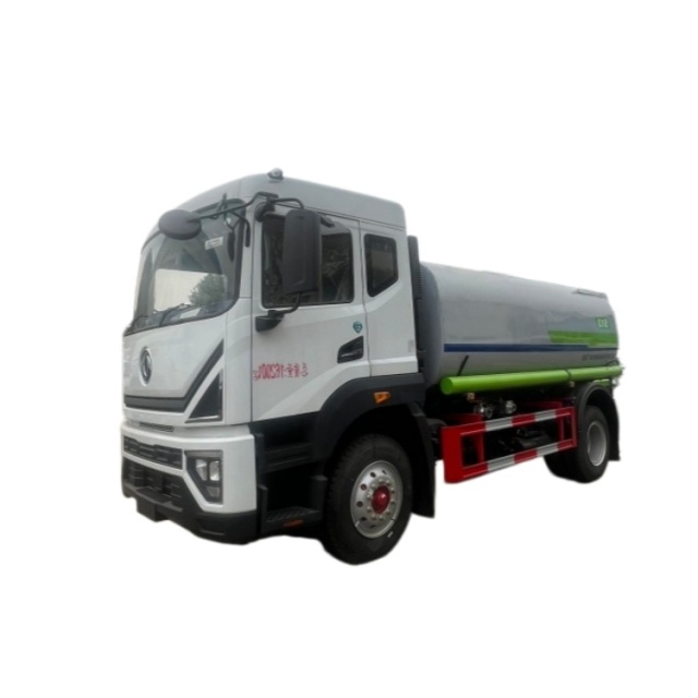 东风福瑞卡洒水卡车云内170马力发动机3800毫米轴距