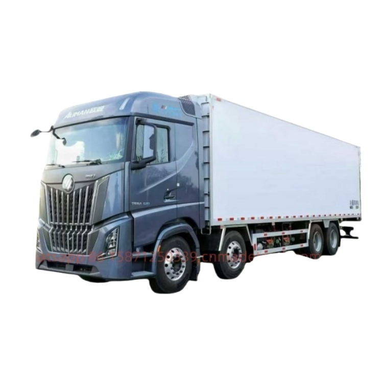 9.6-meter Auman Galaxy 7-620 HP 8×4 cold chain refrigerated truck, maximum speed limit 89km/h