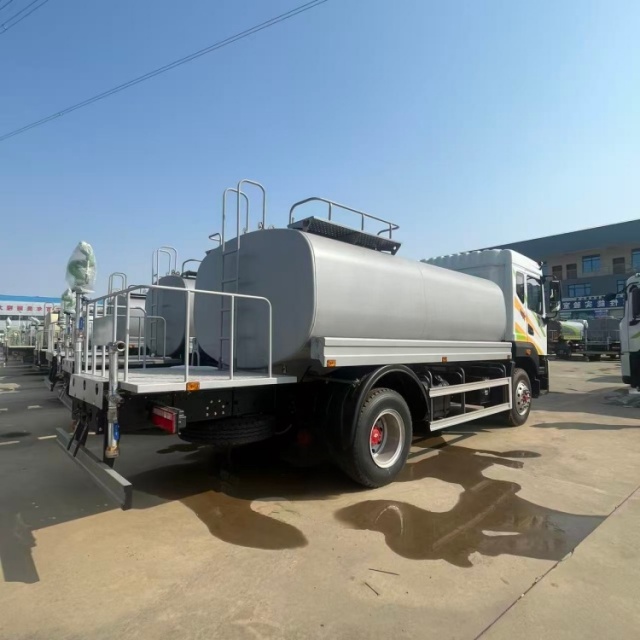 DFL  Huashen F5 12000L National VI Sprinkler Truck