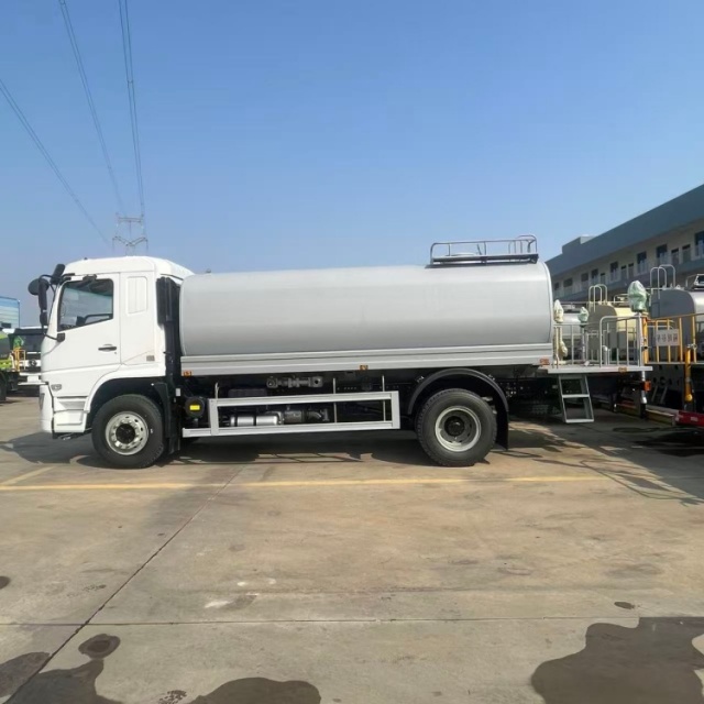 Shaanxi Automobile Delong L3000 12000L Sprinkler Truck