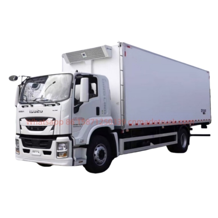 Isuzu 4*2 refrigerated cold chain truck with 5550mm wheelbase