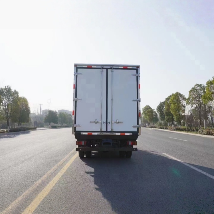 JMC Shunda Mini Truck 3.7-Meter Blue-Plate Class F Refrigerated Truck