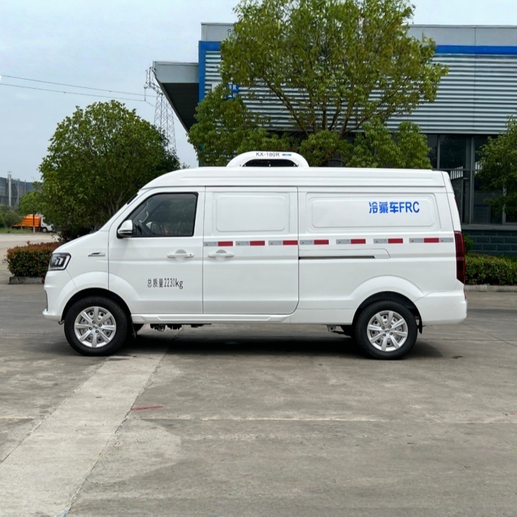 Jinbei New Hiace X30L Refrigerated Van / 3.5m3 Cold Chain Delivery Vehicle