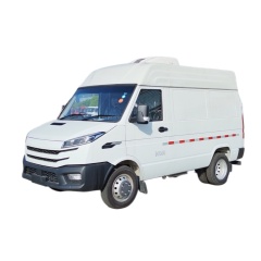 China VI IVECO Short-Axle Enclosed Refrigerated Truck, Blue Plate Class B Cold Chain Fresh-Keeping Vehicle