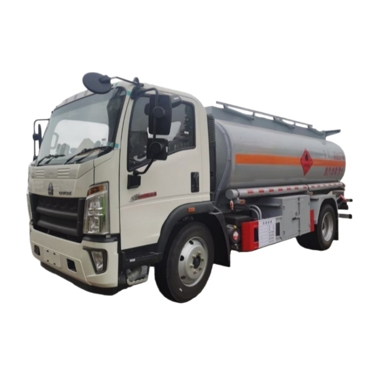 Sinotruk Howo 4×2 10000L oil tank truck for transporting gasoline, diesel and kerosene