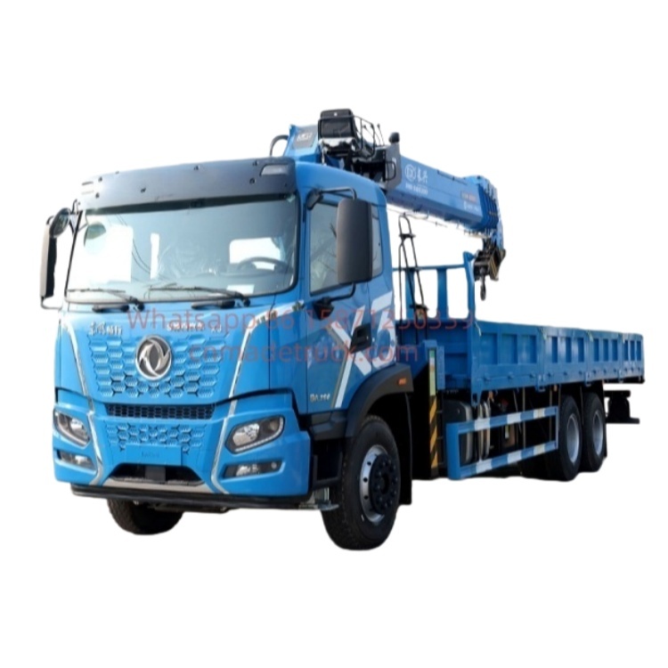 DFL Changxing X3 rear eight-wheel truck with Changxing crane, wheelbase of 5900 millimeters