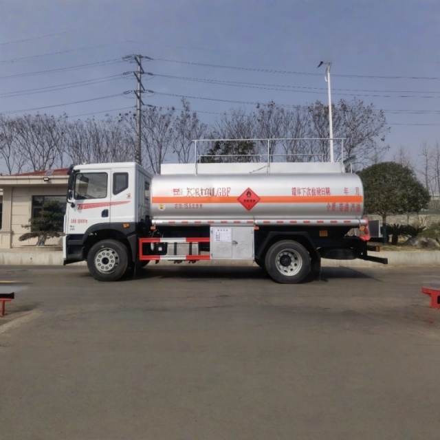 Tank Truck – Multi-Purpose Tank Wagon Truck Solutions