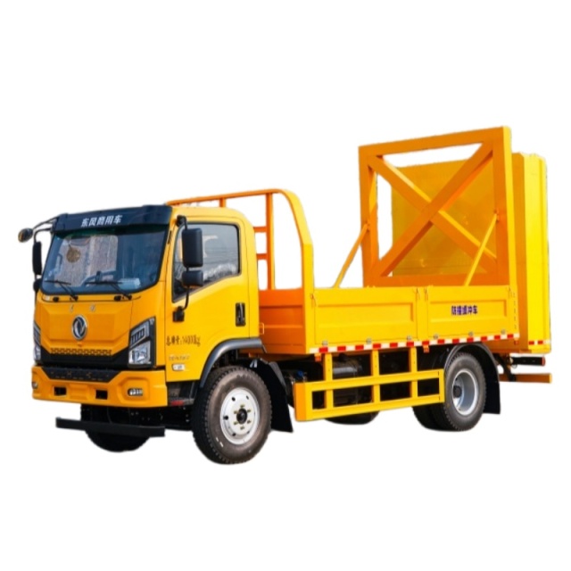 Dongfeng Commercial Anti-Collision Buffer Truck 3800mm wheelbase