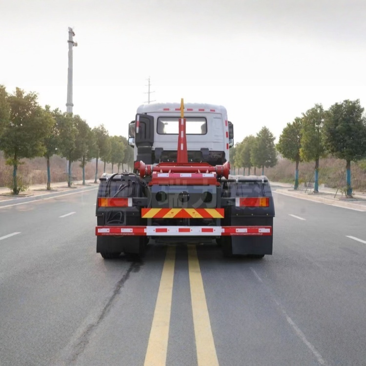 DFL  Tianlong Detachable Container (Hook Arm) Garbage Truck