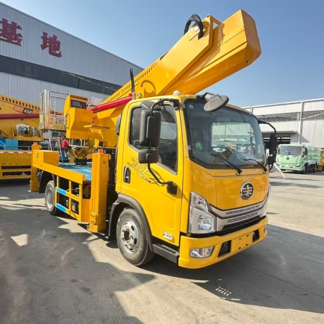 FAW  J6F 36-Meter Blue License Quanchai 150 hp  3300mm Wheelbase  Aerial Work Vehicle