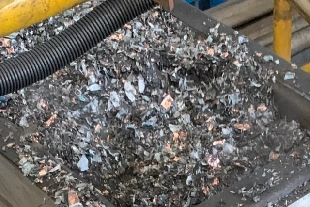 Завод по переработке аккумуляторных батарей на пенсии