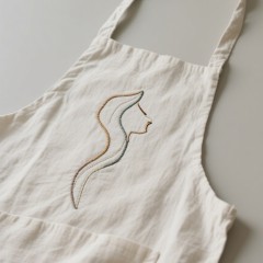 Ins-style minimalist embroidered apron